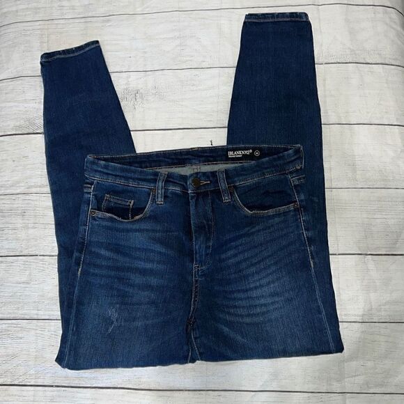 Blank NYC Mid Rise Skinny Distressed Knee Stretch Jeans sz 30 Medium Wash - Picture 2 of 5